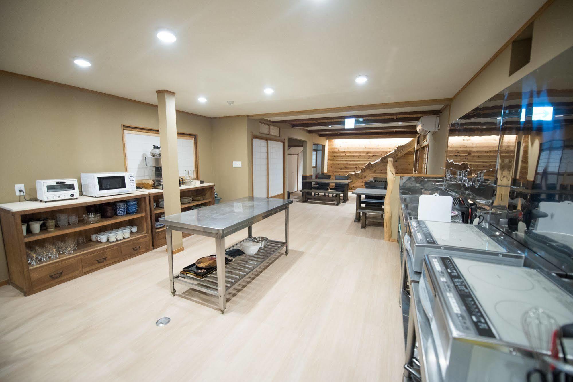 Bed and Breakfast Aibiya Yamanouchi  Esterno foto